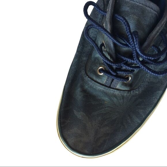 American Eagle Men’s Floral Navy Canvas Shoes EUC - Picture 3 of 12